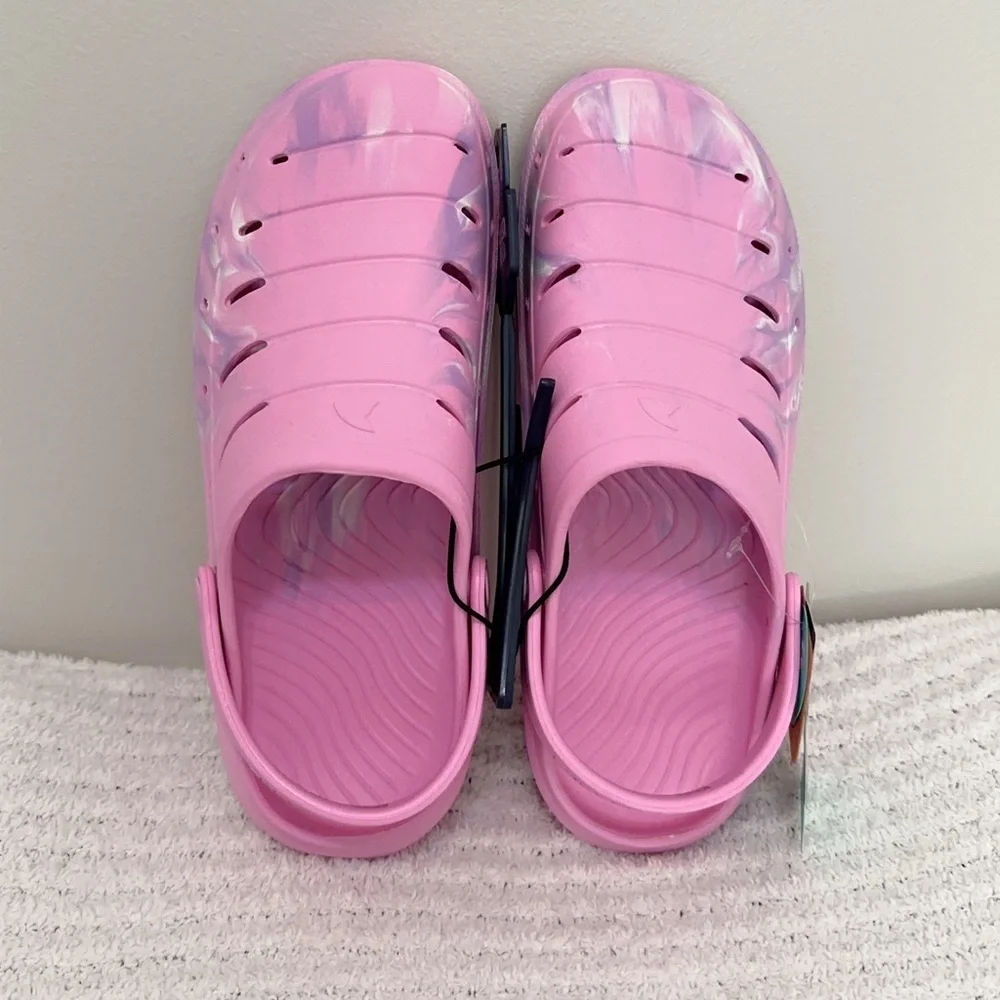 Kids Pink Water-Ready Clog Sandals with Marbled Accents